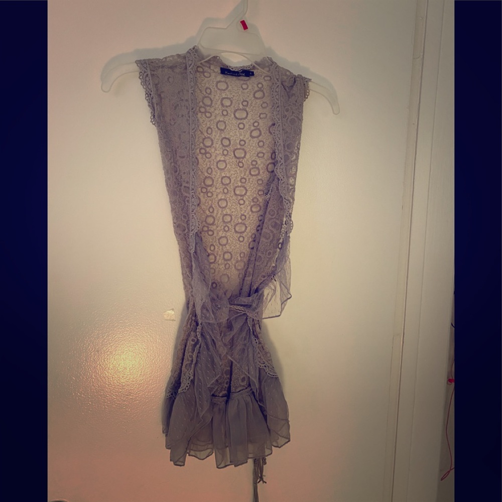 Mustard Seed bottom lace ruffle blouse.